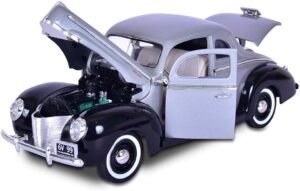Motormax 1940 Ford Deluxe 1:18 ölçek model araba