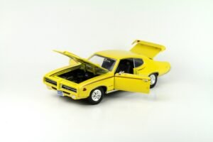 Motormax 1969 Pontiac GTO Judge 1:18 Ölçek Diecast Model Araba