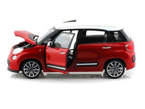 Welly 2013 Fiat 500L 1:24 Ölçek Diecast Model Araba