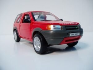Welly Land Rover Freelander 1:24 diecast model