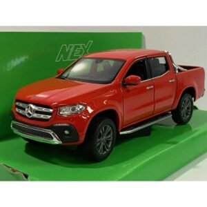 Welly Mercedes Benz X-Class 1:27 ölçek diecast model araç