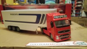 NewRay Volvo FH16 Diecast Tır Maketi – 1:32 Ölçekli Gerçekçi Model
