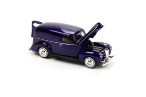 Motormax 1:24 1940 Ford Sedan Delivery Diecast Model Araba