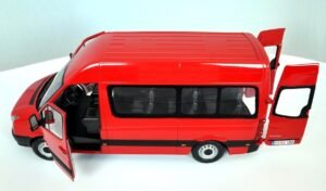 Volkswagen Crafter 1:24 ölçek Cararama diecast metal model araba
