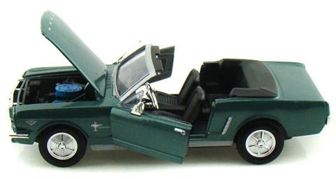 Motormax 1964 Ford Mustang 1/2 (64 buçuk) Diecast Model Maket Araba scale car koleksiyon hediye hayran models classic hobi metal araç