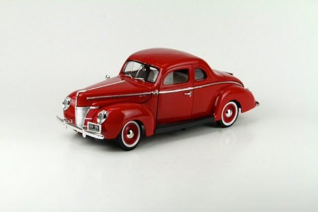 Motormax 1940 Ford Deluxe 1:18 ölçek model araba