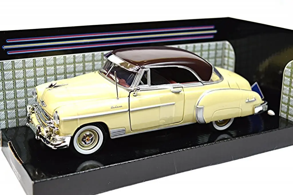 Motormax 1950 Chevy bel air 1:24 diecast model araba | Hayran Model kalitesiyle
