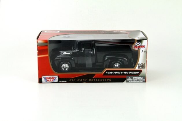 Motormax 1:24 1956 Ford F-100 Pickup Diecast Model Araba
