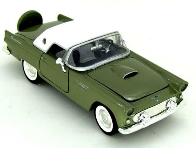 Motormax 1956 Ford thunderbird 1:24 diecast model araba | Hayran Model