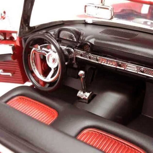Motormax 1956 Ford thunderbird 1:24 diecast model araba | Hayran Model