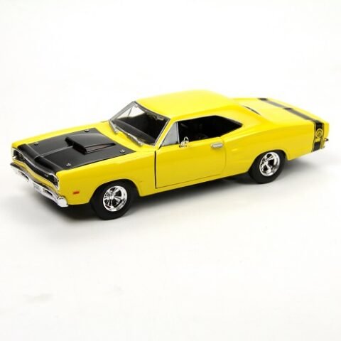Motormax Dodge Coronet, 1969 Super Bee model araba, 1:24 diecast araba, klasik Amerikan kaslı araba, muscle car maket, Motormax model araç, koleksiyonluk Dodge modeli, lisanslı diecast araba, die cast model araba