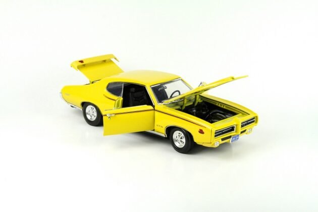 Motormax 1969 Pontiac GTO Judge 1:18 Ölçek Diecast Model Araba