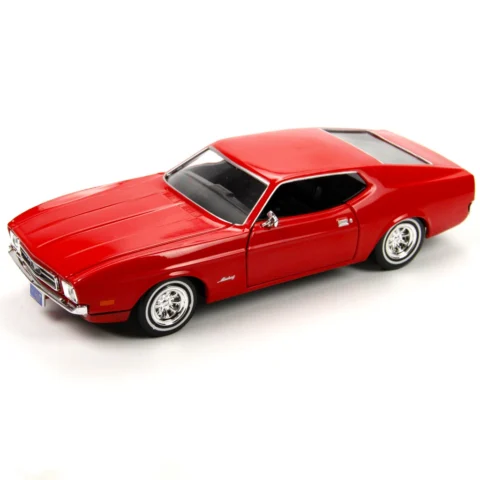 Motormax 1971 Ford Mustang 1:24 die cast model araba