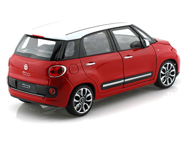Welly 2013 Fiat 500L 1:24 Ölçek Diecast Model Araba