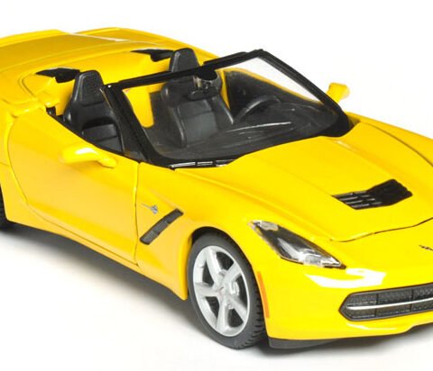 Maisto 2014 Corvette Stingray Convertible 1:24 diecast model araba