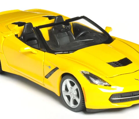 Maisto 2014 Corvette Stingray Convertible 1:24 diecast model araba