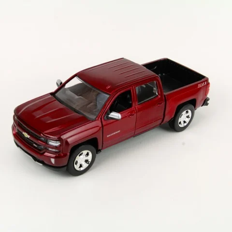 Motormax 2017 Chevy Silverado 1:24 diecast model