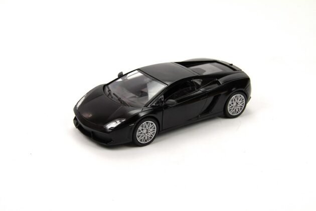 Motormax Lamborghini LP560-4 1:24 Ölçek Diecast Model Araba