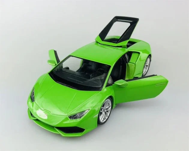 Welly 1:24 Lamborghini Huracán Coupé Diecast Model Araba