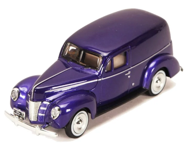 Motormax 1:24 1940 Ford Sedan Delivery Diecast Model Araba