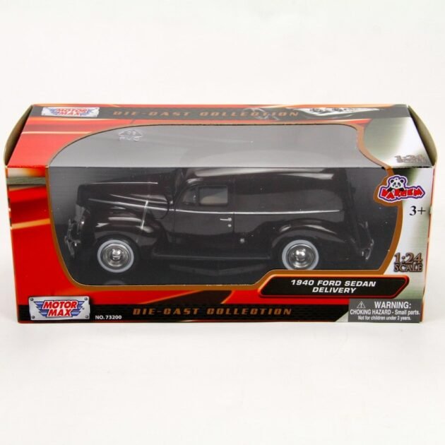 Motormax 1:24 1940 Ford Sedan Delivery Diecast Model Araba