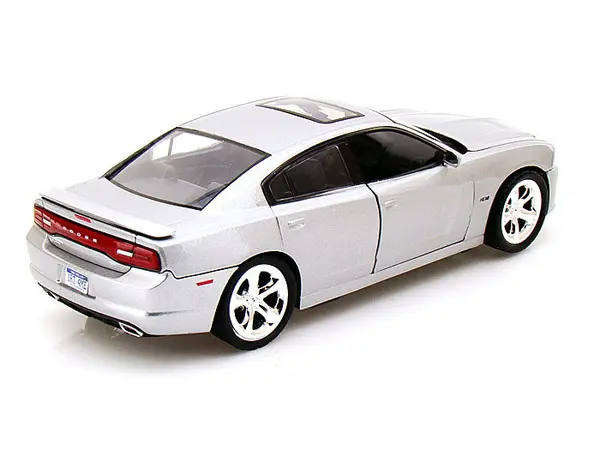 2011 Dodge Charger R/T Copper 1:24 ölçek diecast model araba