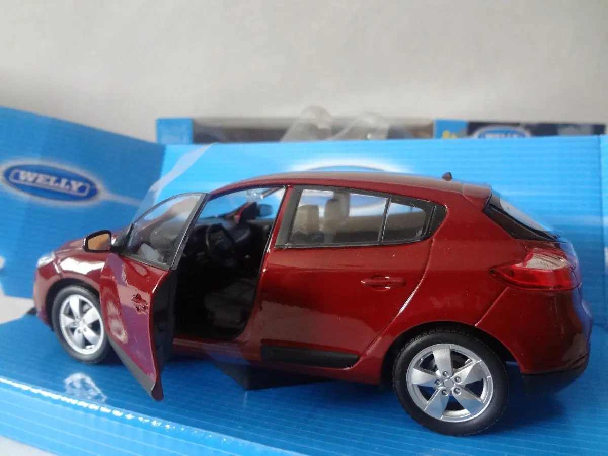 2009 Renault Megane 1:24 ölçek Welly diecast metal model araba