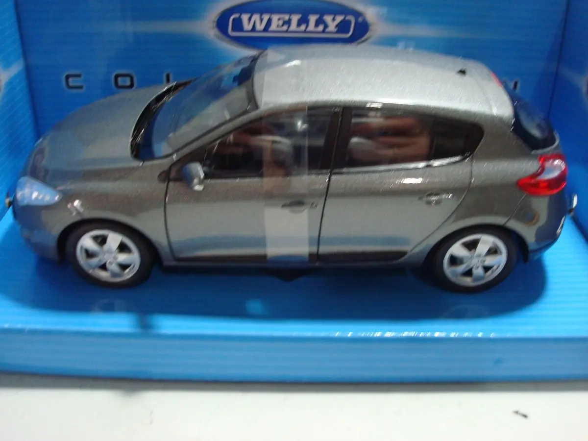 2009 Renault Megane 1:24 ölçek Welly diecast metal model araba