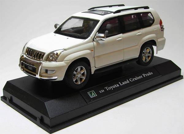 Toyota Land Cruiser Prado 1:24 ölçek Cararama diecast metal model araba