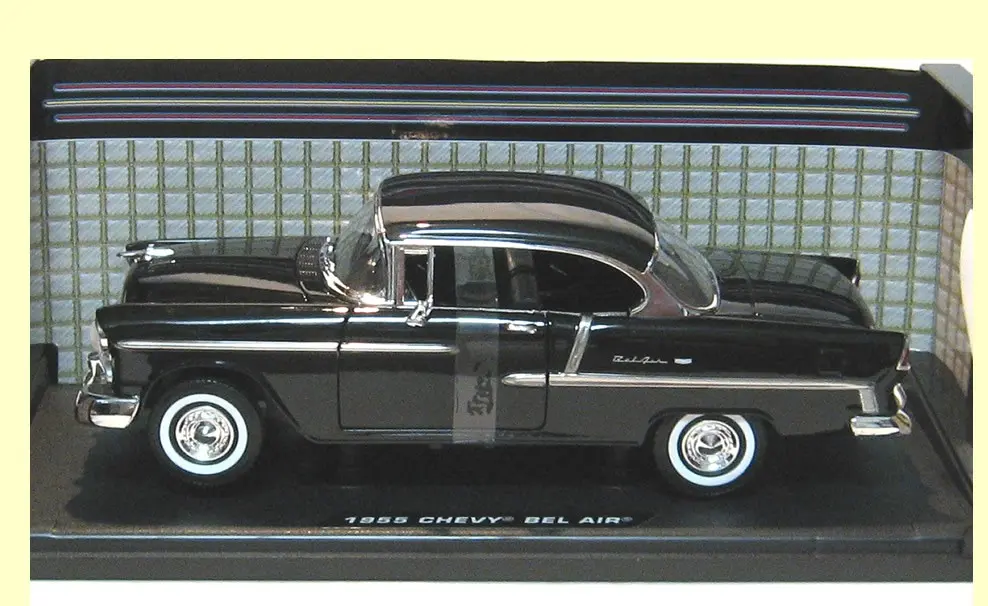 1955 Chevrolet Bel Air Hardtop Custom 1:18 Motormax Diecast Model Araba