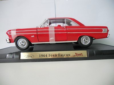1964 Ford Falcon 1:18 Ölçek Road Signature Diecast Model Araba