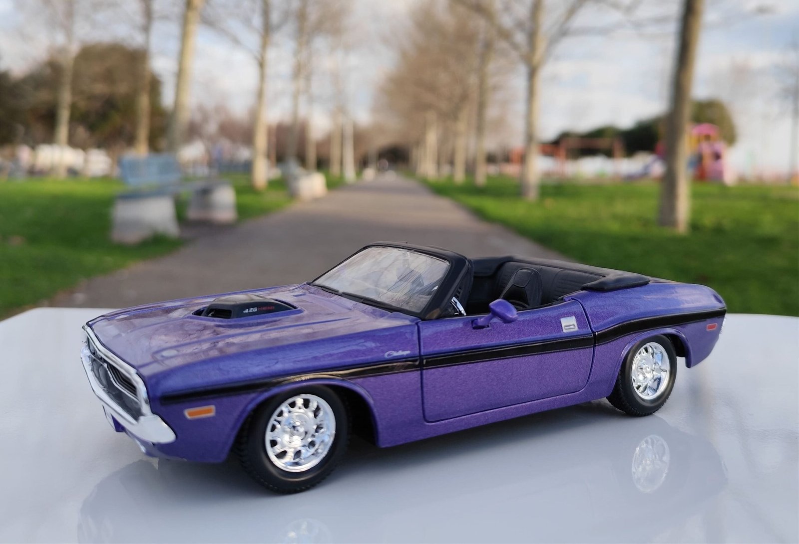 Maisto 1:24 Dodge Challenger R/T Convertible Diecast Model Araba