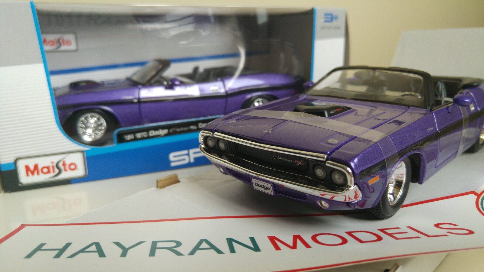 Maisto 1:24 Dodge Challenger R/T Convertible Diecast Model Araba