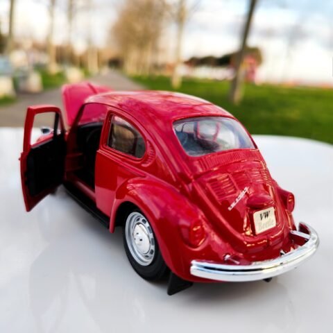 1973 Volksvagen Classical Beetle Diecast 1/24 Model Araba Maisto